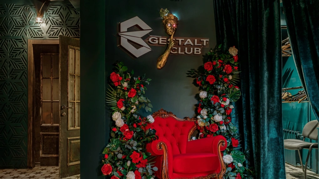 Фото