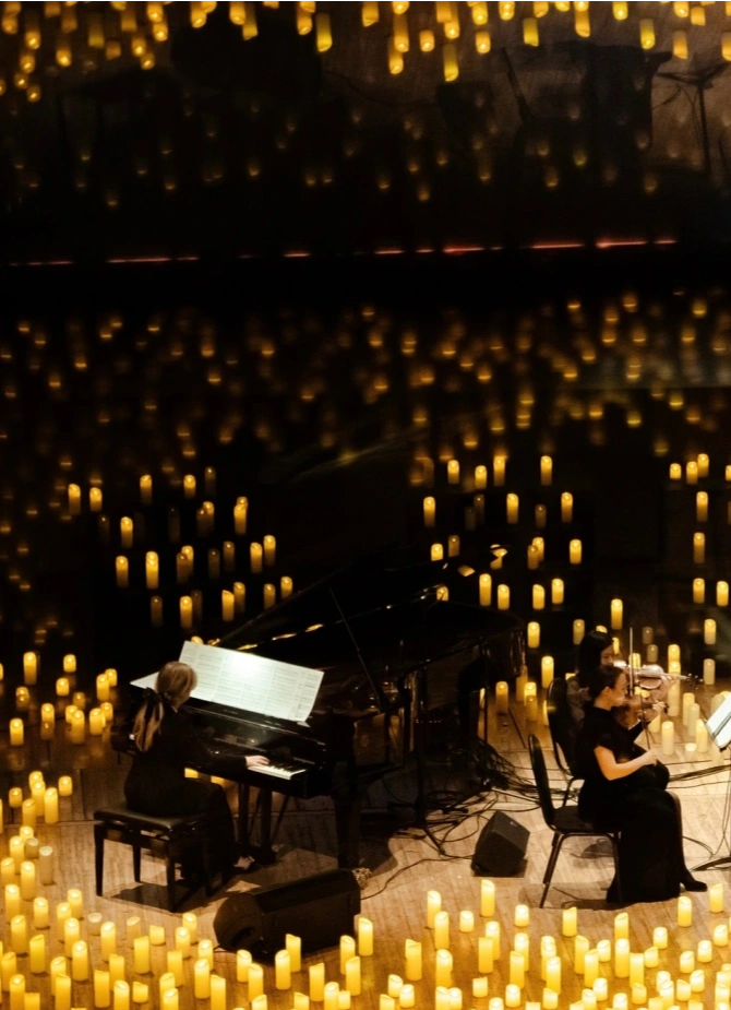 Lumos Concerts. Скрипка, орган, фортепиано при 1000 свечей