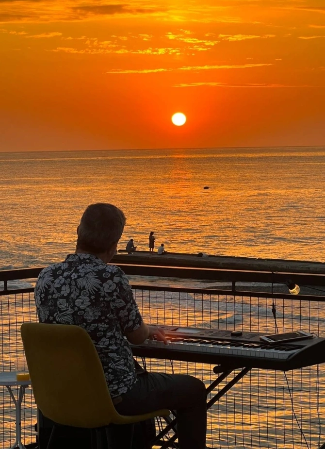 «Sunset Piano» Фортепиано на закате