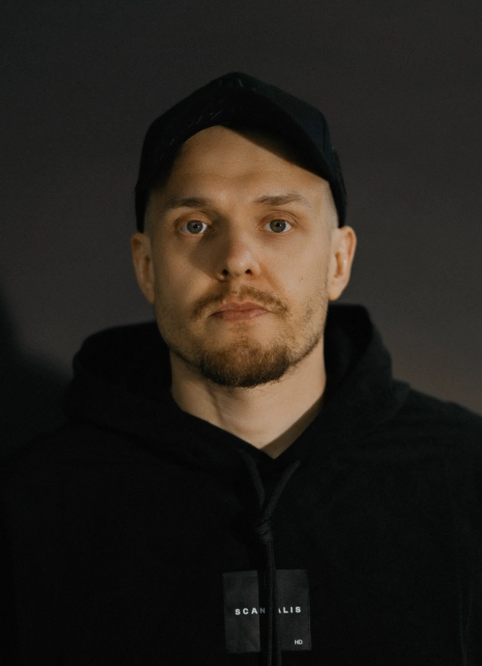 Леонид Кулаков