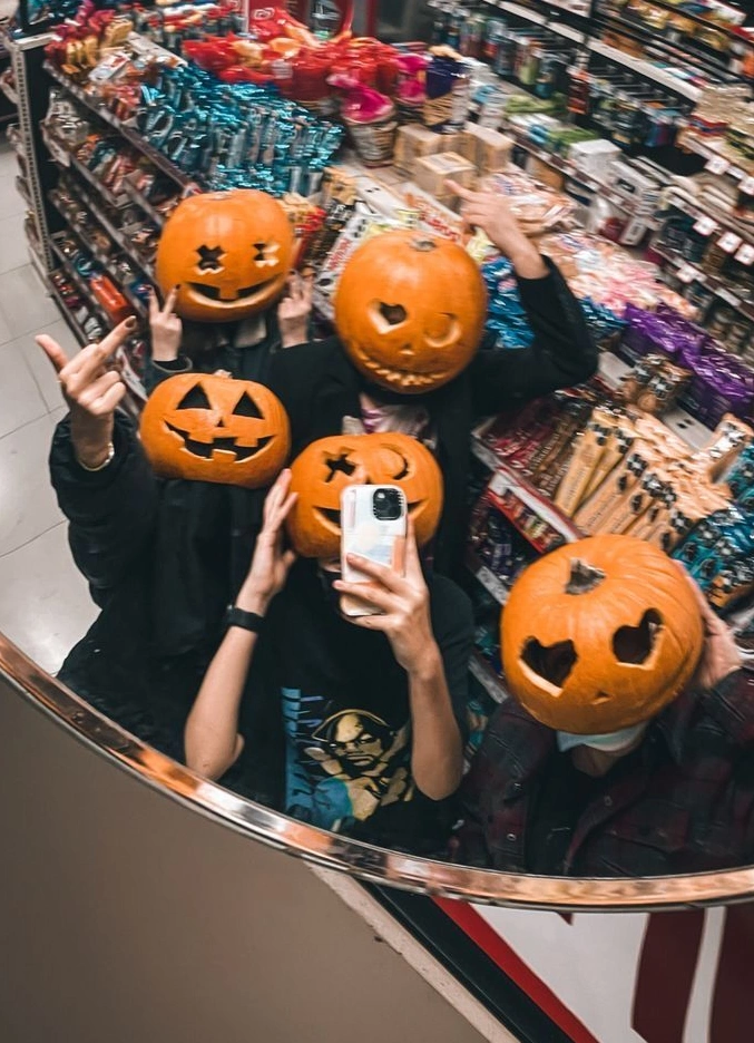 Halloween X 10 Yeaes PartiesLatin RnD