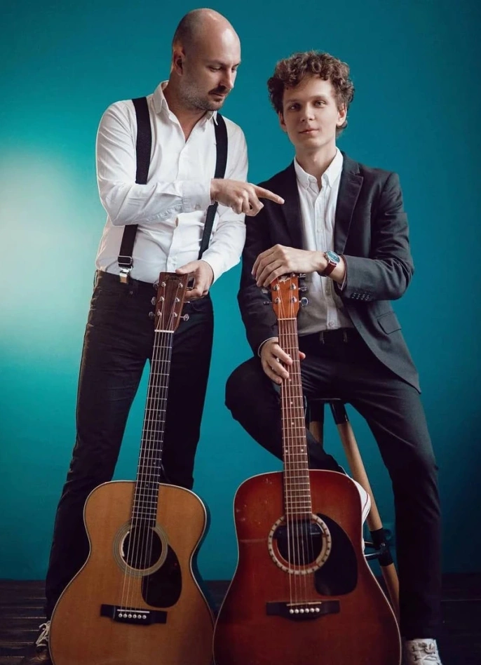 Гитарный дуэт «Фролов & Дедюнов»