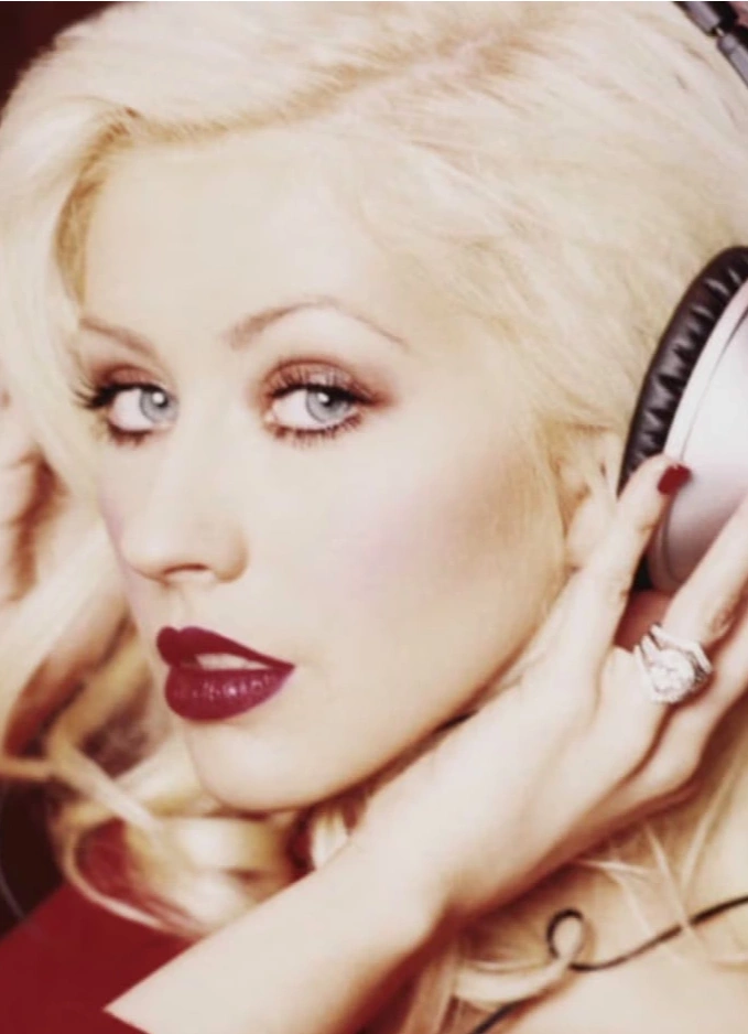 Christina Aguilera. Трибьют