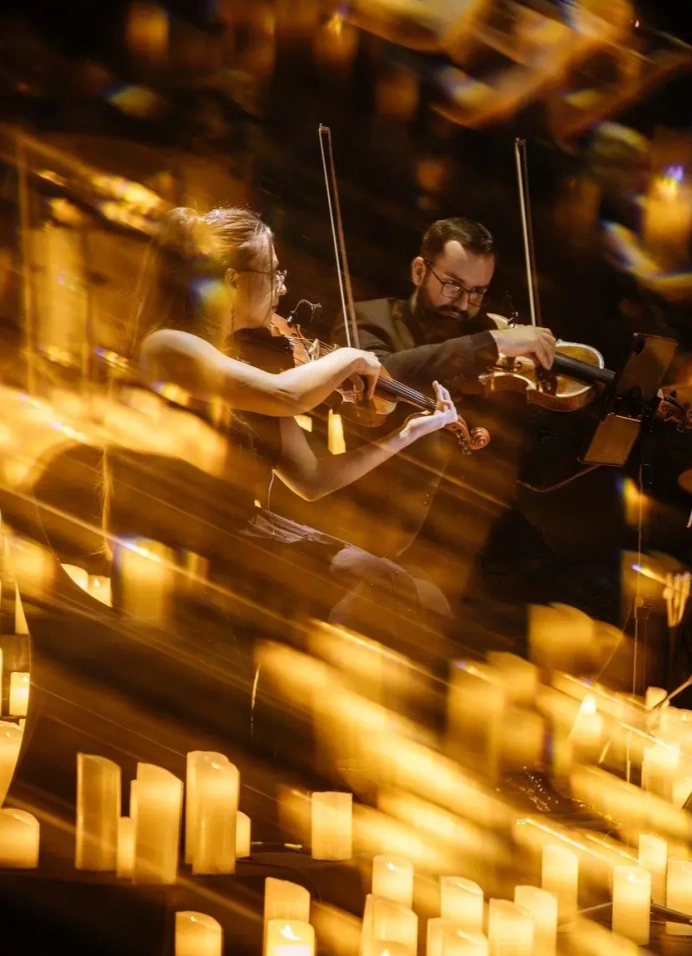 Волшебный свет рождества и 3000 свечей