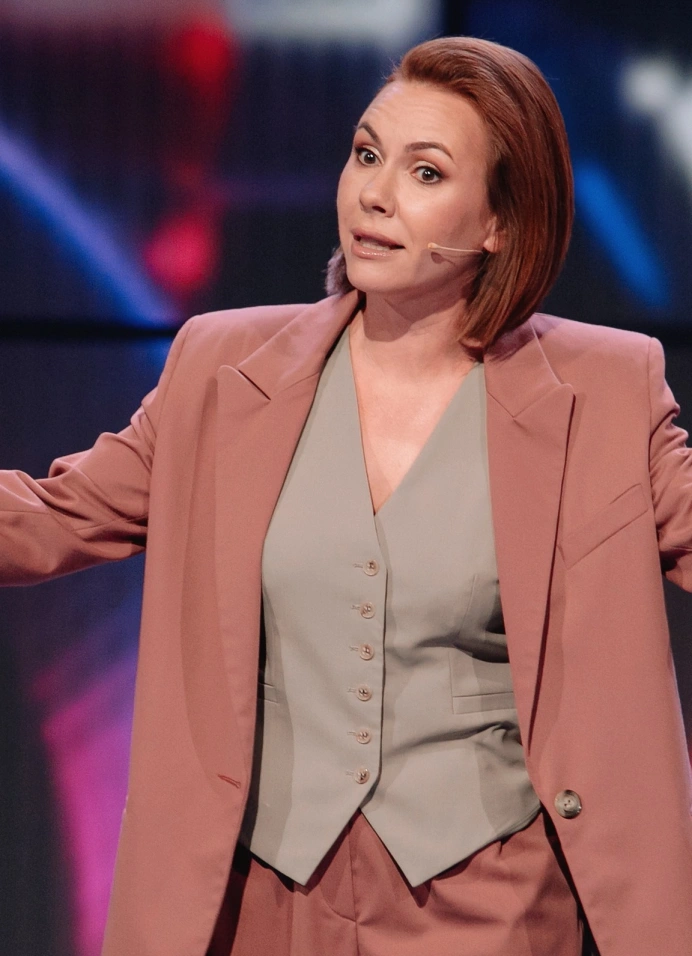 Кулак дружбы, или всплыть наверх