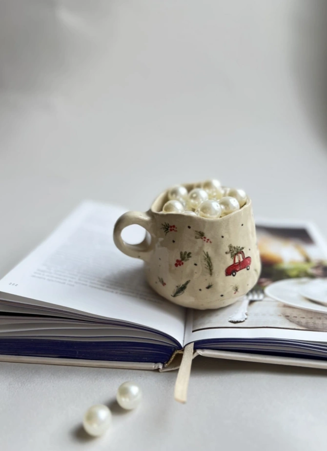 Кружка с росписью зимняя