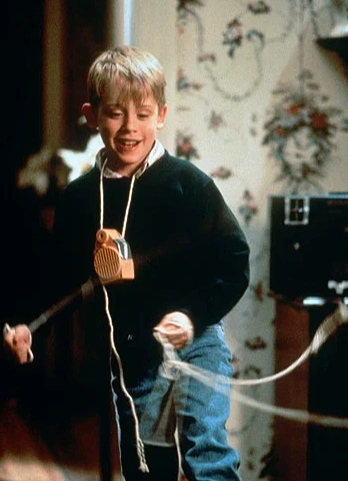 Кино показ «Один дома» (1990)