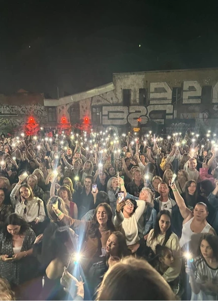 Хит Хор: поём сотнями голосов