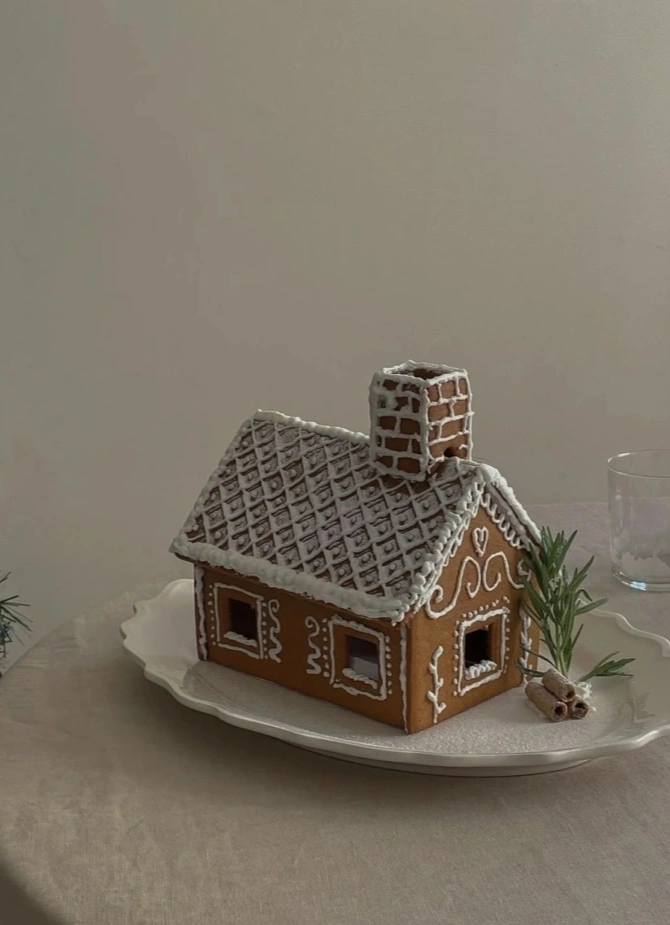 Посиделки у Липы: создание рождественских пряничных домиков и просмотр Гарри Поттера