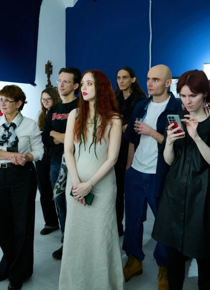 Экскурсия с художницей по выставке «Оцепенение»