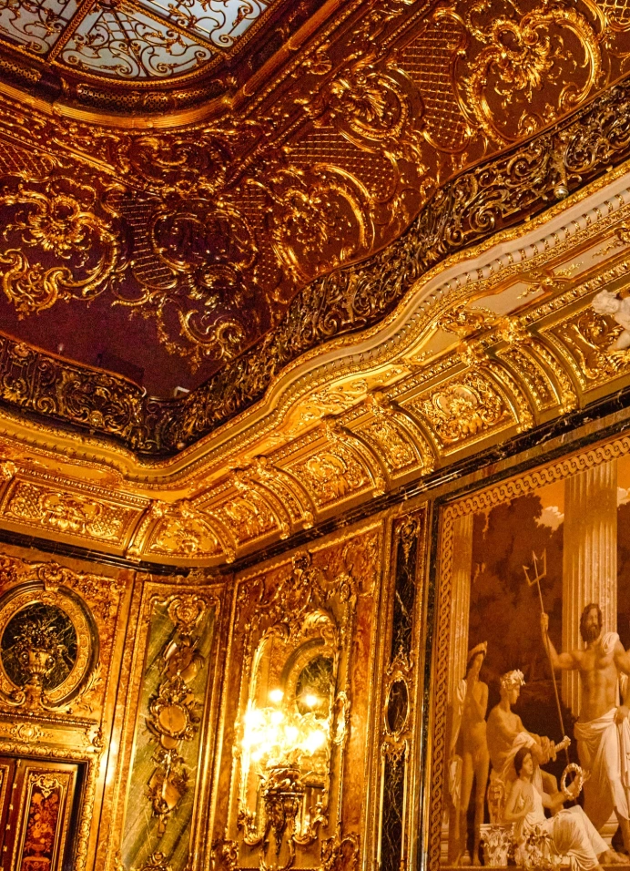 Особняк Половцова: парадный блеск и секреты интерьеров