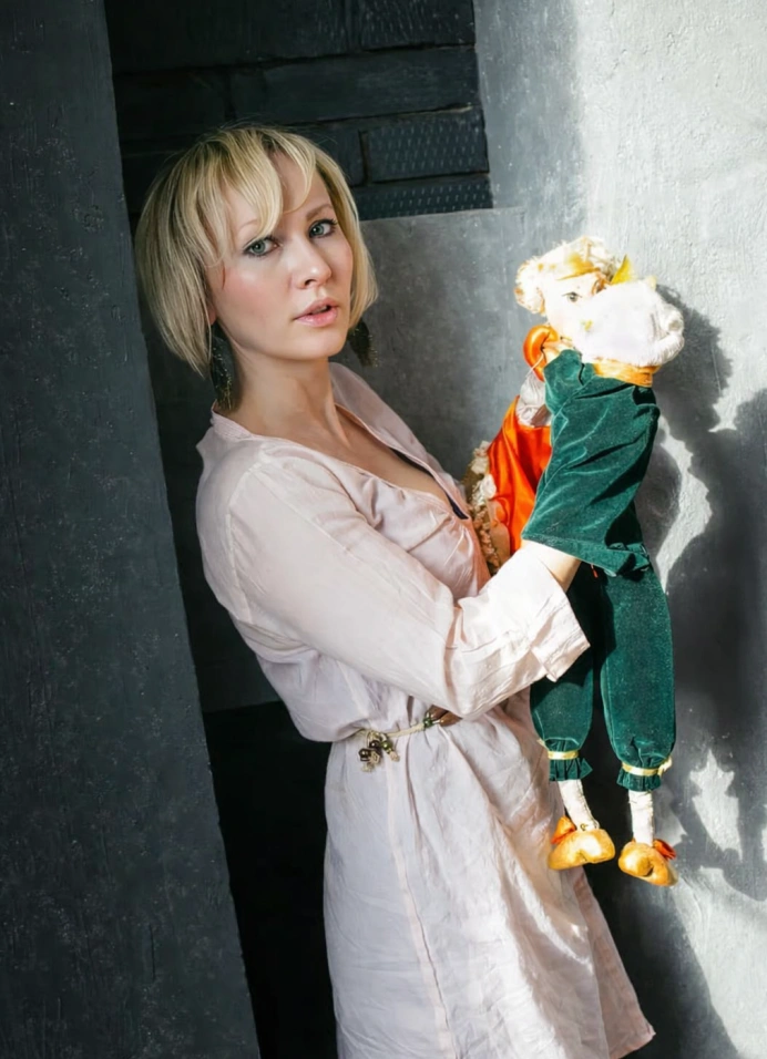 Сны Веры Павловны: кукольные мистерии для взрослых