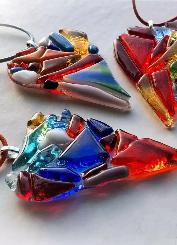 Стеклянное сердечко в технике фьюзинг