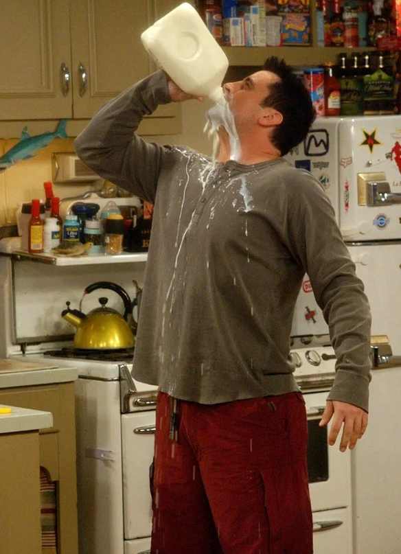 Джо не делится едой, а мы да