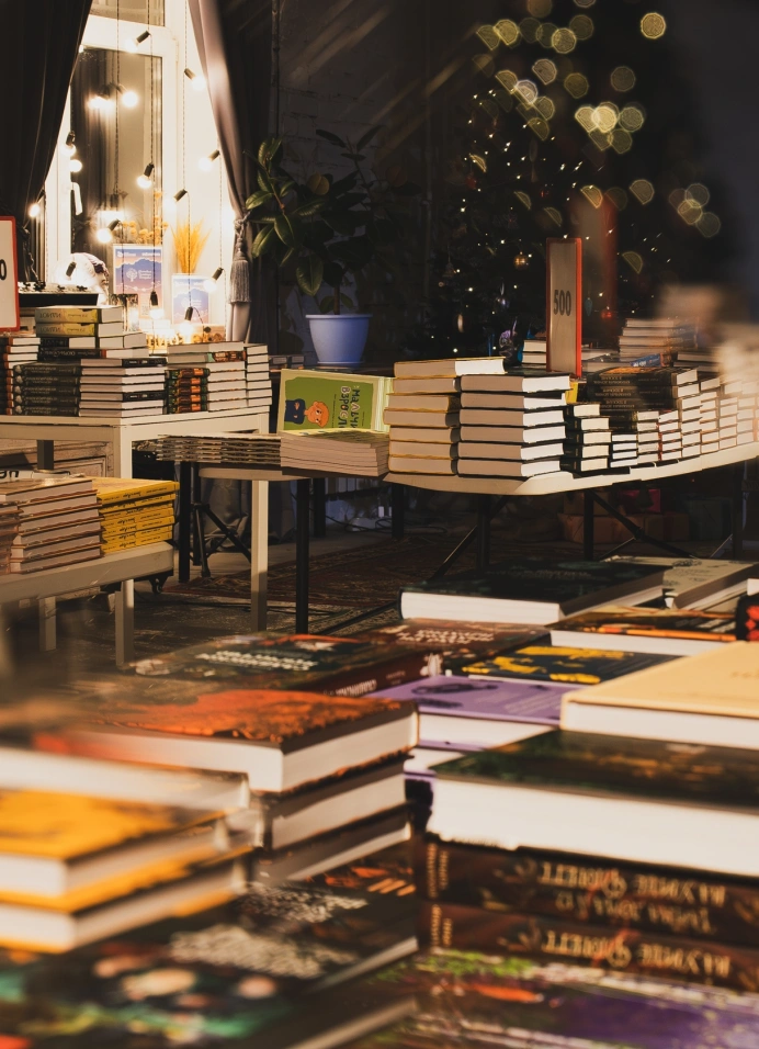 Книжная ярмарка МИФа