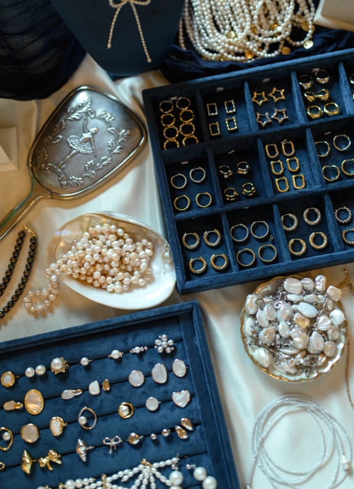 Весенний маркет «Версальский дворец»