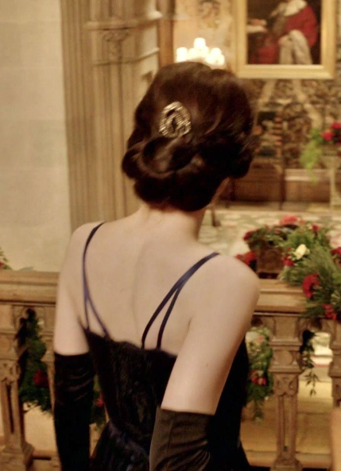 Арт-бранч: «Роковая красотка Серебрянного века»