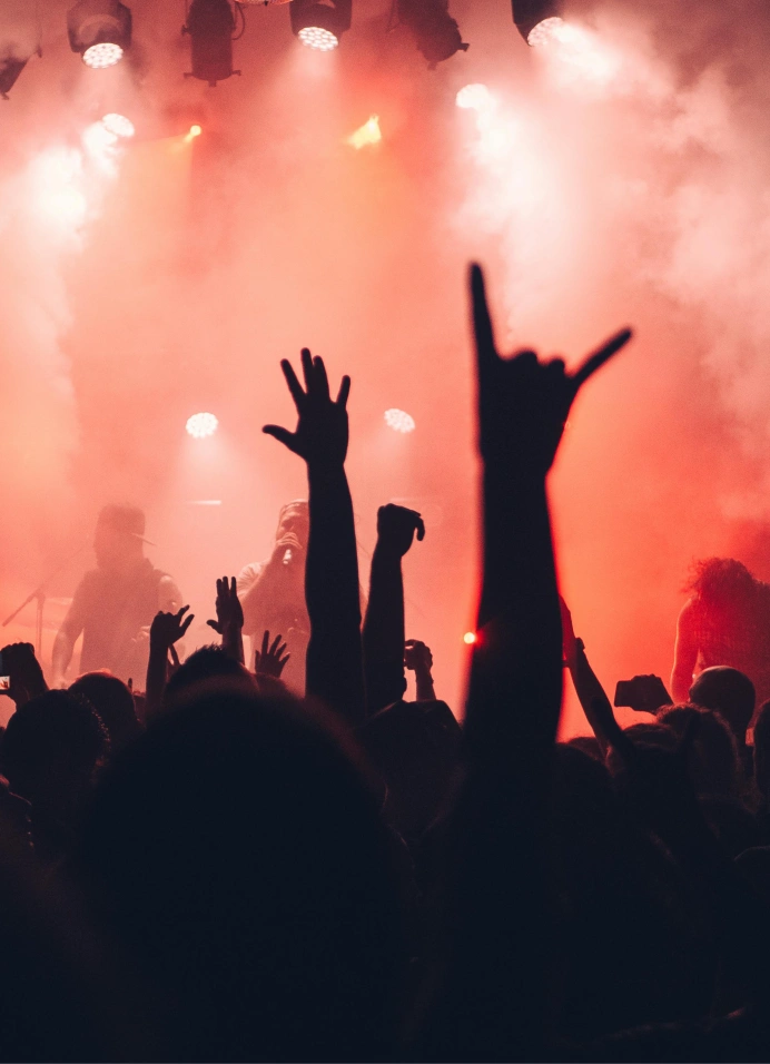 45 лет ленинградскому рок-клубу: петербургская контркультура в адресах и лицах