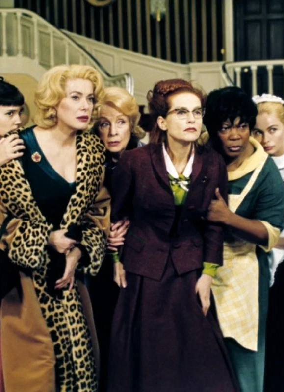 Киновторник: «8 женщин»