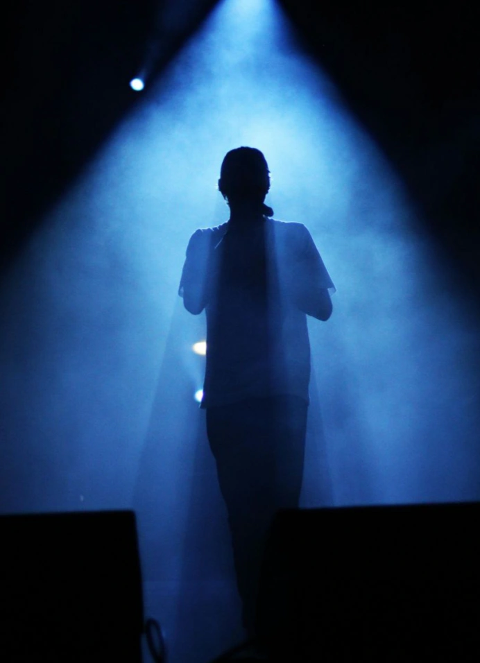 Музыкальное бинго с комиком