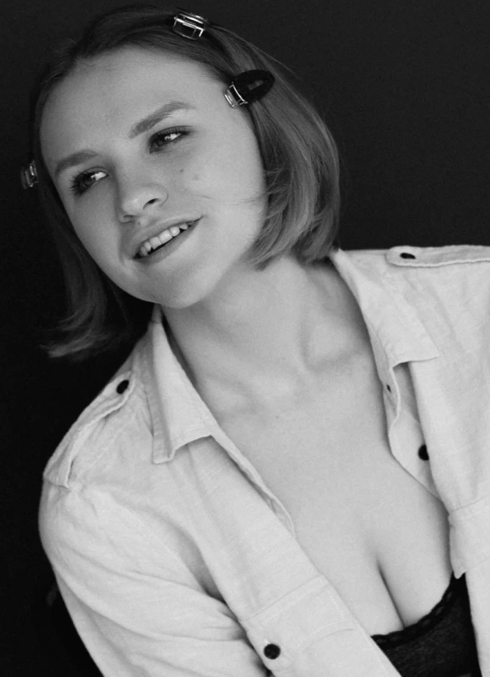 Вера Котельникова