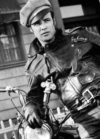 Долина русской реки: от джинсов Levi’s до кожаных курток-косух