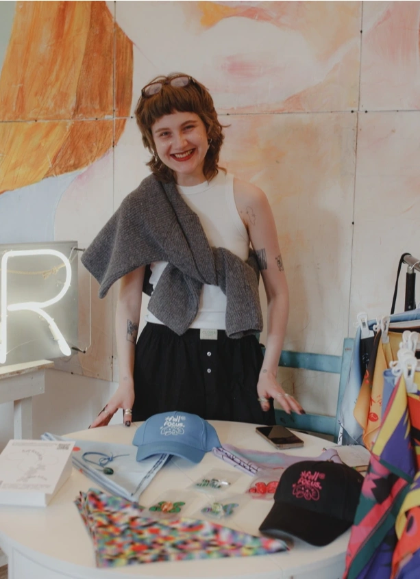 Маркет тут рядом