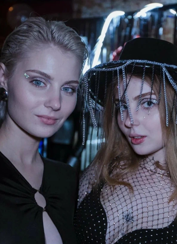 Свержение (Subversion)