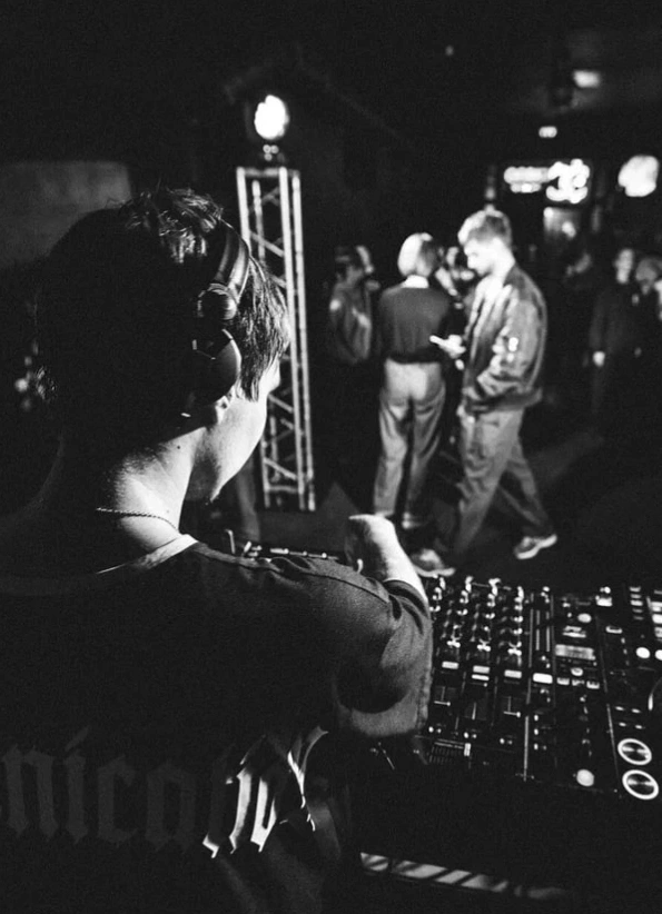 Обратно, в 2007 (Back to 2007)