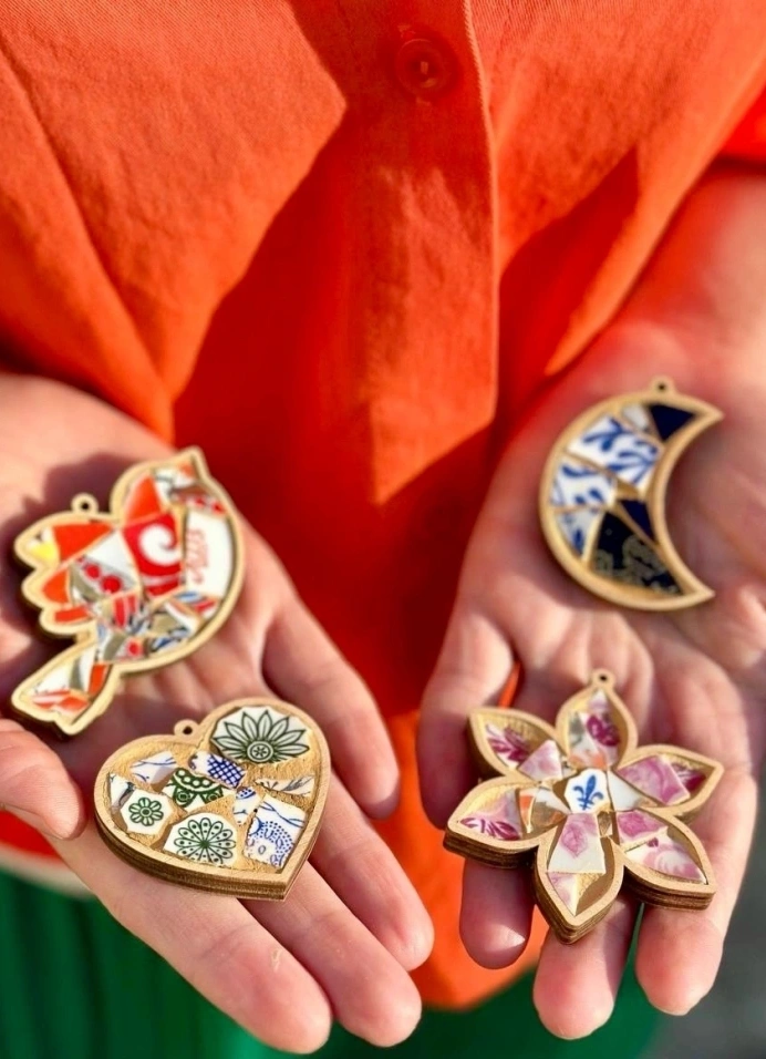 Мастер-класс по созданию значков и брелков в технике «Тренкадис»